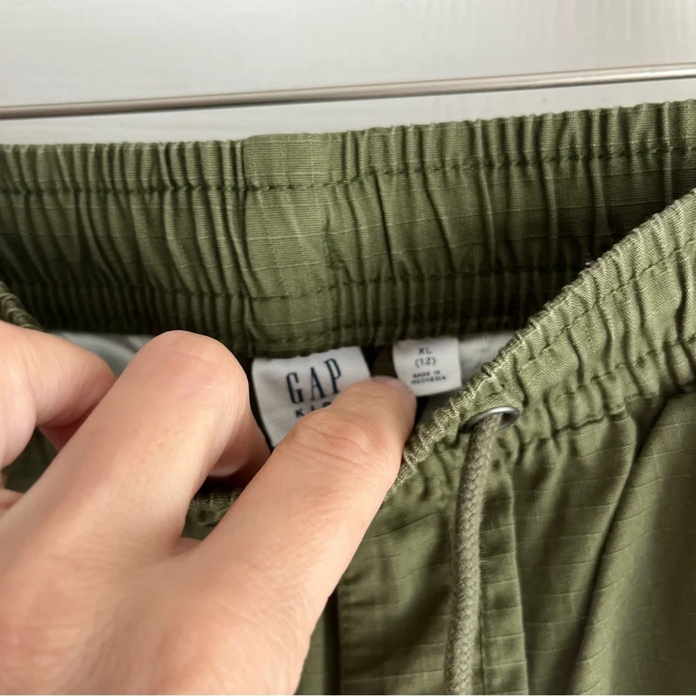 Gap Kids 12 Olive Green Cargo Pants